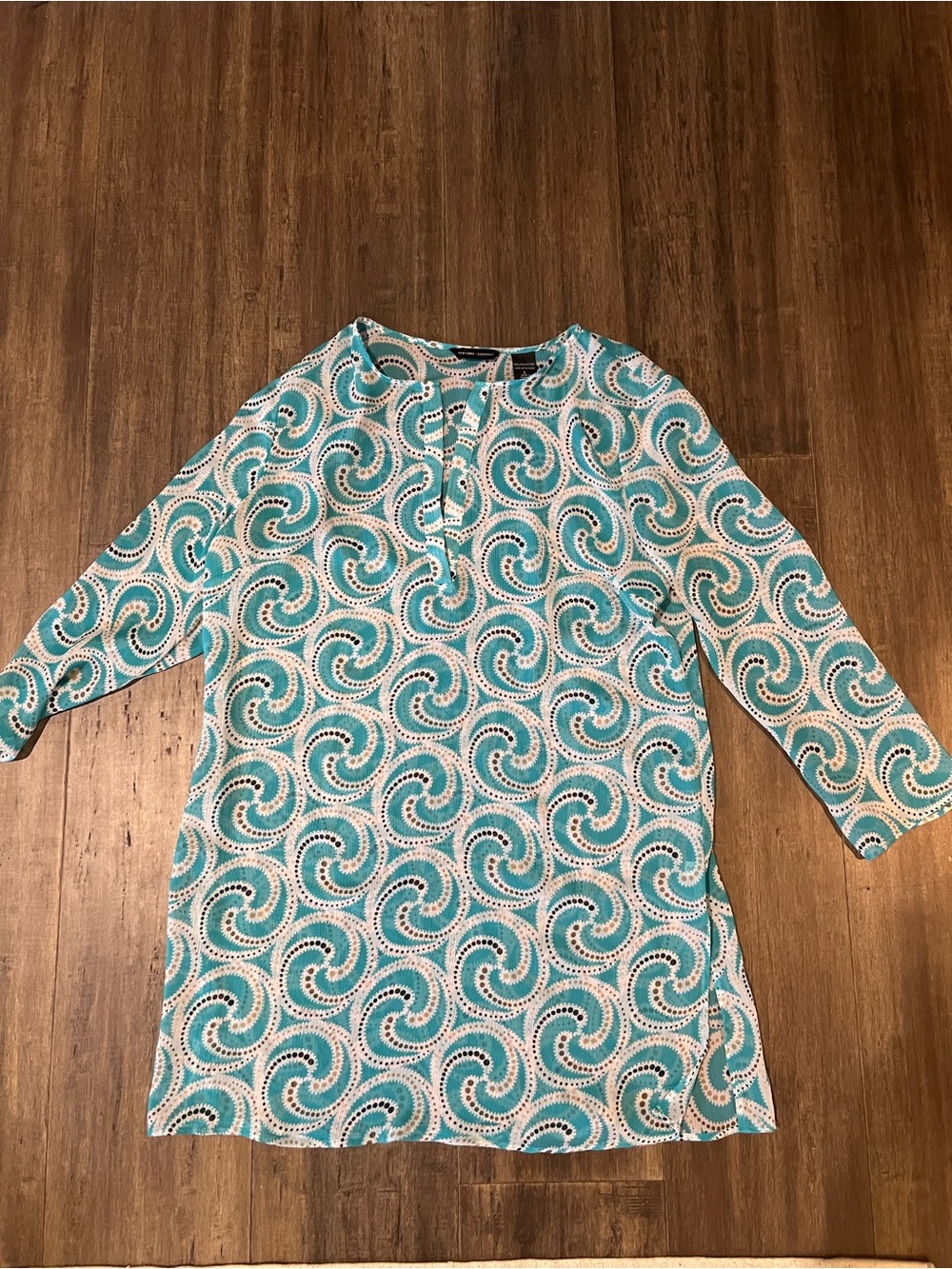 Women’s blue white New York & Co. transparent tunic top pool cover up Sz L